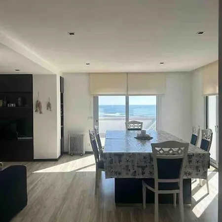 شقة Do Pedrogao Com Vista Mar